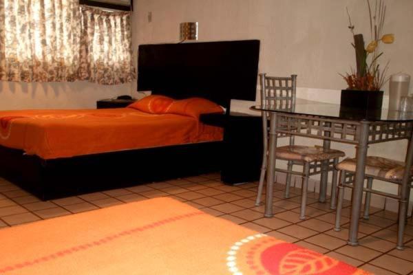 Hotel Miramar - La Paz Bagian luar foto